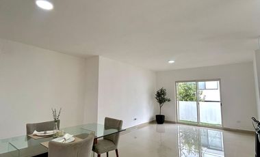 Casa en venta Cumbres de Santiago, Santiago