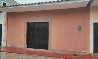 En Venta un paquete de 03 propiedades de hacen un área total del terreno 800 m2 en el Centro de Iquitos