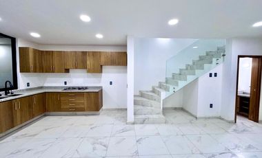 Casa en venta en Zimalta, Tlaquepaque