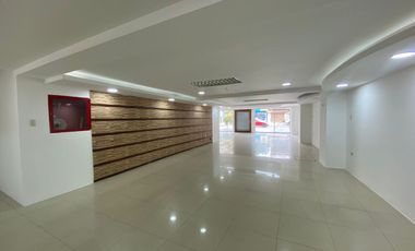 Centro Machala Amplio Local Comercial