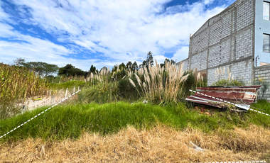 En  venta terreno con 350,6 m2 Sector Chaullabamba,  5 minutos de la iglesia del Carmen de Chaullabamba, Panamericana norte