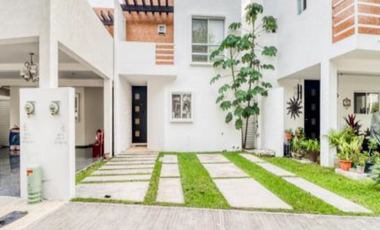 VENTA DE CASA EN PLAYA DEL CARMEN