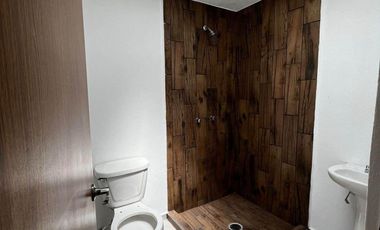 Casa en Venta por solo 890000  Prados-Pachuquilla