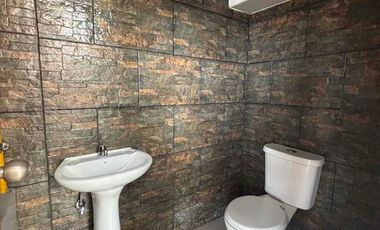 Se Alquila Local Frente a la Ria en el Centro Comercial Mix Center de 171m2 incluye IVA y Alicuota