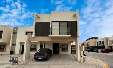 CASA EN RENTA FRACCIONAMIENTO LA GAVIA RESIDENCIAL