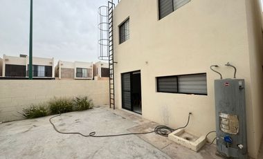 CASA EN RENTA FRACCIONAMIENTO LA GAVIA RESIDENCIAL