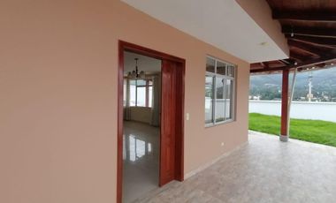 Alquiler Casa Independiente 4 Dormitorios La Morita 2 - Tumbaco Quito