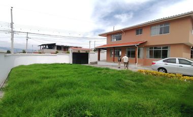 Alquiler Casa Independiente 4 Dormitorios La Morita 2 - Tumbaco Quito