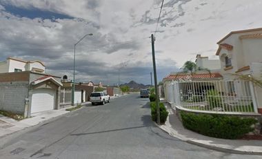 VENTA DE CASA ZIMBABWE FRACC. PRADERAS DE LEON CHIHUAHUA