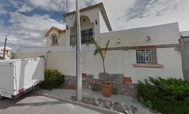 VENTA DE CASA ZIMBABWE FRACC. PRADERAS DE LEON CHIHUAHUA