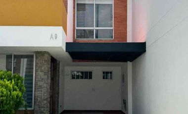 casa en conjunto cerrado