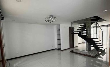 casa en conjunto cerrado
