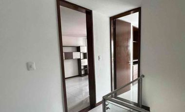 casa en conjunto cerrado