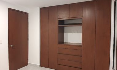 CASA EN RENTA EN  PUEBLA, EN FRAC. REAL DE ZAVALETA. CASA MUY LINDA SEMINUEVA