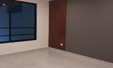 CASA EN RENTA EN  PUEBLA, EN FRAC. REAL DE ZAVALETA. CASA MUY LINDA SEMINUEVA