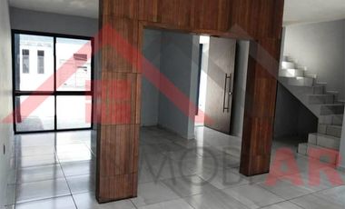 EN VENTA CASA EN FRACCIONAMIENTO LOS ROBLES