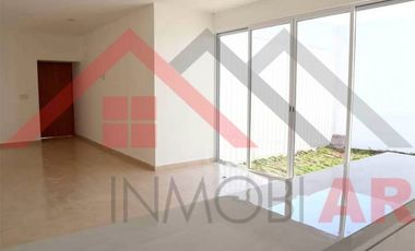 EN VENTA CASA EN FRACCIONAMIENTO PRIVADO DE CÓRDOBA