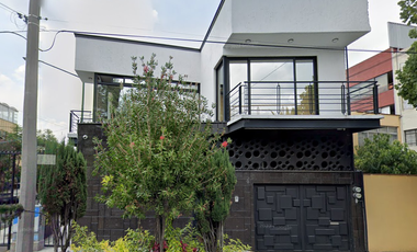 CASA EN ANSELMO PORTILLO, JARDÍN BALBUENA