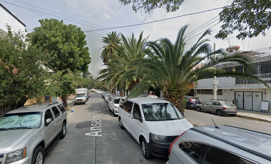 CASA EN ANSELMO PORTILLO, JARDÍN BALBUENA