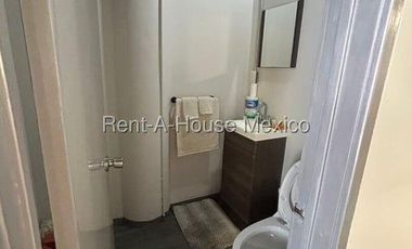 Local Comercial en Venta en Cuajimalpa de Morelos,Cuajimalpa CMB 25-3561.