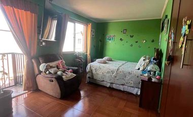 SE VENDE AMPLIA CASA EN VILLA DON MARCELO