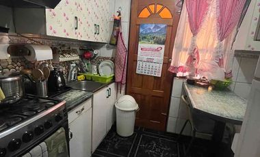 SE VENDE AMPLIA CASA EN VILLA DON MARCELO