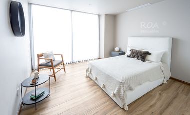 Colomos Providencia: Depa Amueblado 2 Rec en Pb, Jardín Privado - English Spoken