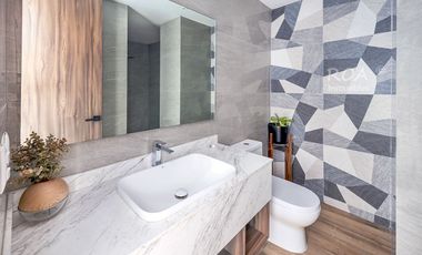 Colomos Providencia: Depa Amueblado 2 Rec en Pb, Jardín Privado - English Spoken