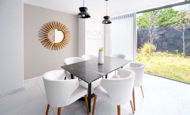 Colomos Providencia: Depa Amueblado 2 Rec en Pb, Jardín Privado - English Spoken