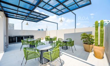 Colomos Providencia: Depa Amueblado 2 Rec en Pb, Jardín Privado - English Spoken