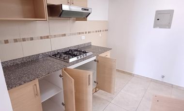 Casa una planta amplio jardín un dormitorio un parqueadero en la Armenia $240 incluida alicuota.