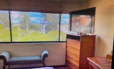 Amplio y lujoso departamento en venta 188m2 Av. Paseo Tres de Noviembre - Cuenca