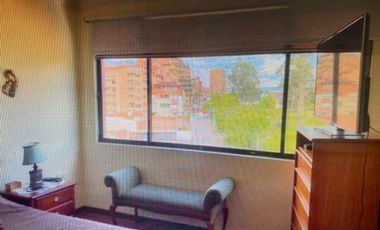 Amplio y lujoso departamento en venta 188m2 Av. Paseo Tres de Noviembre - Cuenca