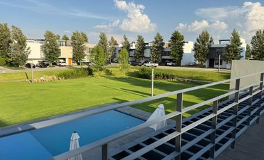 En venta casa de lujo en  Solares en coto Terma