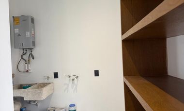 En venta casa de lujo en  Solares en coto Terma