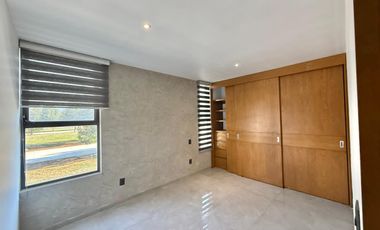 En venta casa de lujo en  Solares en coto Terma