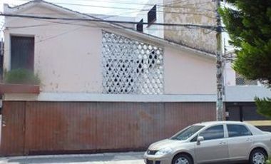 AMPLIA CASA EN LINDAVISTA