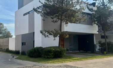 Espectacular casa  en venta en Solares Privanza Terma