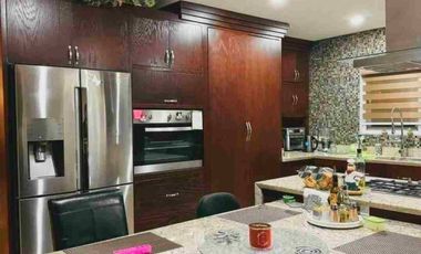 VENTA RINCONES DE SAN MARCOS,UNA PLANTA,3 RECAMARAS CON OPCION A UNA 4TA. 792M2 T. Y 529M2 C. ALBERCA ,PANELES.
