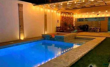 VENTA RINCONES DE SAN MARCOS,UNA PLANTA,3 RECAMARAS CON OPCION A UNA 4TA. 792M2 T. Y 529M2 C. ALBERCA ,PANELES.