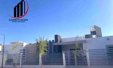 VENTA RINCONES DE SAN MARCOS,UNA PLANTA,3 RECAMARAS CON OPCION A UNA 4TA. 792M2 T. Y 529M2 C. ALBERCA ,PANELES.