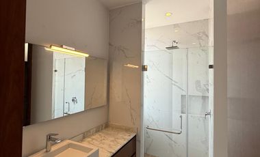 CASA NUEVA  DE LUJO EN VENTA EN CAPITAL NORTE COTO ALICANTE