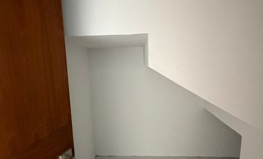 CASA NUEVA  DE LUJO EN VENTA EN CAPITAL NORTE COTO ALICANTE