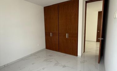 CASA NUEVA  DE LUJO EN VENTA EN CAPITAL NORTE COTO ALICANTE