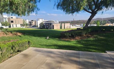 CASA NUEVA  DE LUJO EN VENTA EN CAPITAL NORTE COTO ALICANTE