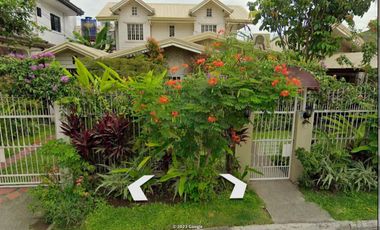 4 Bedrooms House and Lot  For Sale USPS San Pedro Laguna
