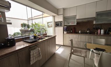 Venta de departamento duplex en Chacarilla del Estanque, Surco