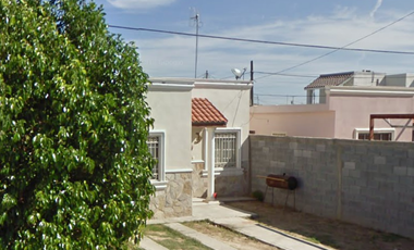 Casa en venta en Los Encinos, Nuevo Laredo, Tamaulipas JP
