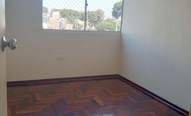 HERMOSO REMODELADO DEPARTAMENTO EN CHORRILLOS