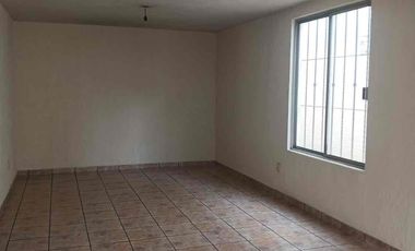 CASA EN RENTA EN SAN SALVADOR TIZATLALLI, METEPEC